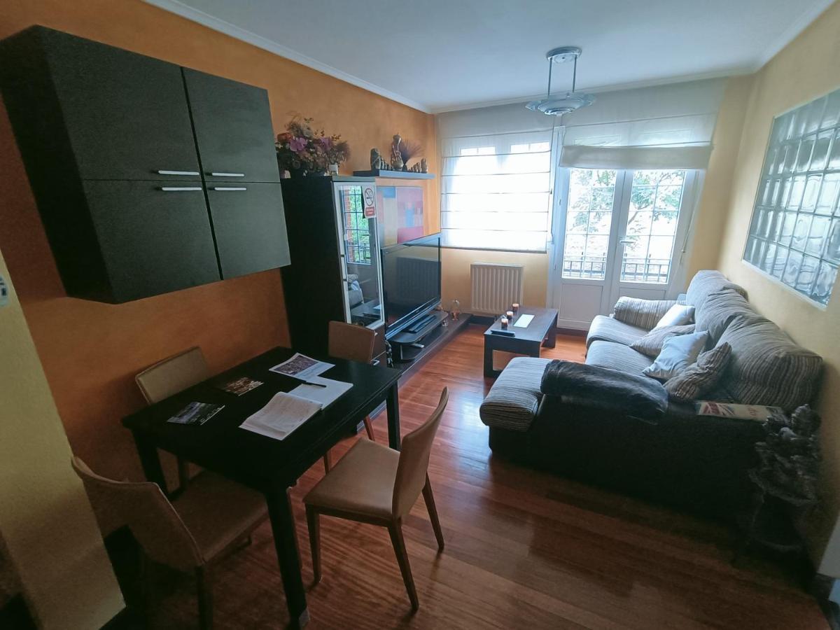 Nala House, Acogedor,Bien Comunicado,Aparcamiento Gratis En La Calle Bilbao Dış mekan fotoğraf